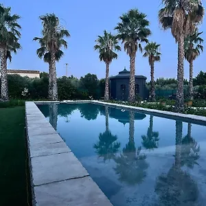 ***** Gasthuis Maison Blue Palm Aix En Provence Frankrijk