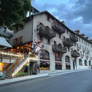  Hotel Des Alpes - Skiers & Bikers Frankrijk
